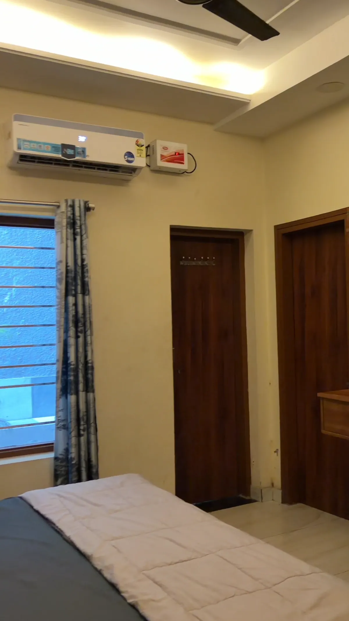 Vats Apartment interior — photo 8