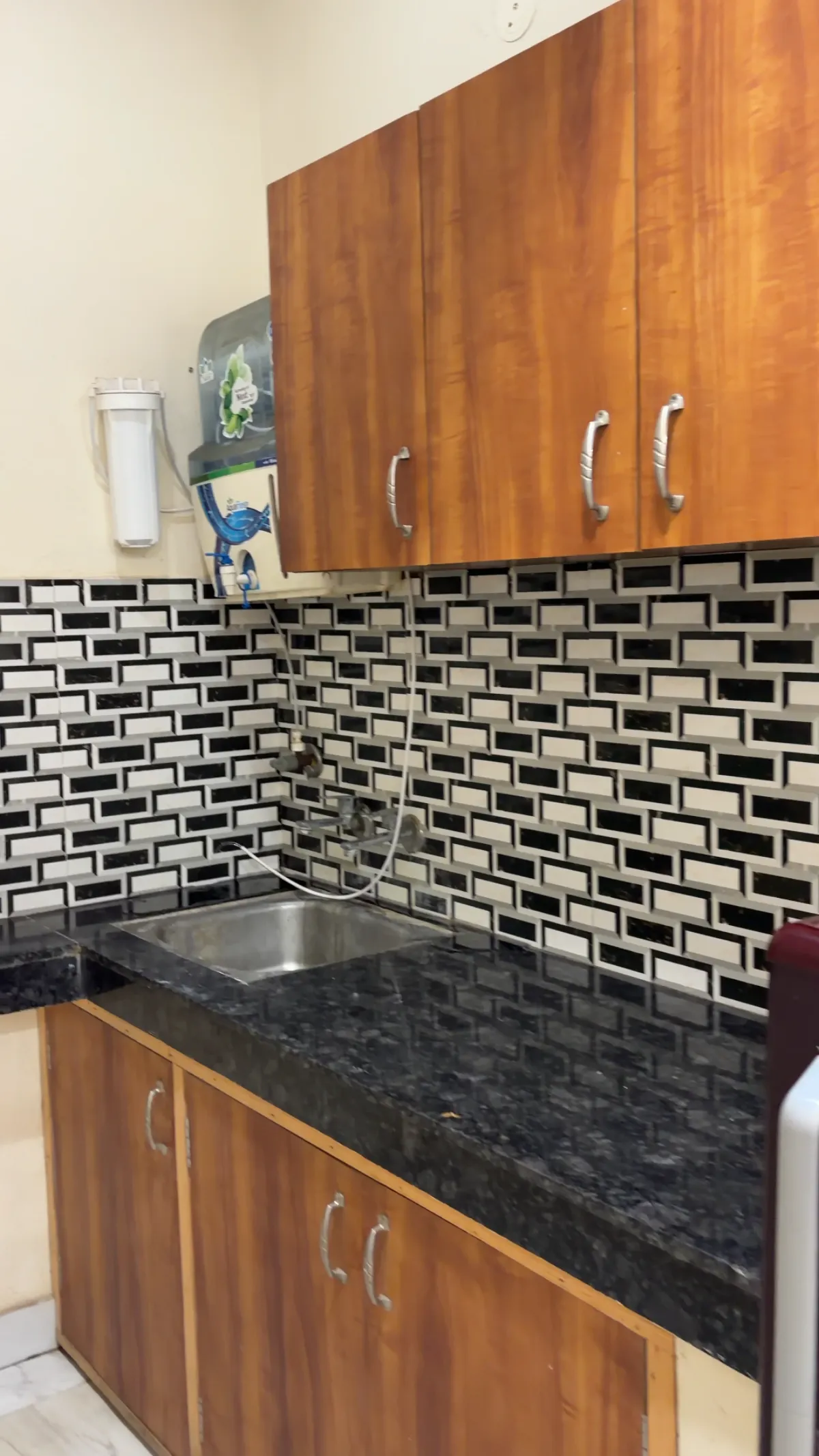 Vats Apartment interior — photo 19