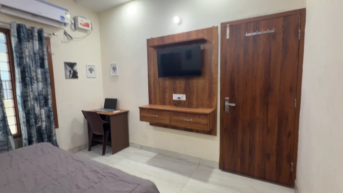 Vats Apartment interior — photo 6